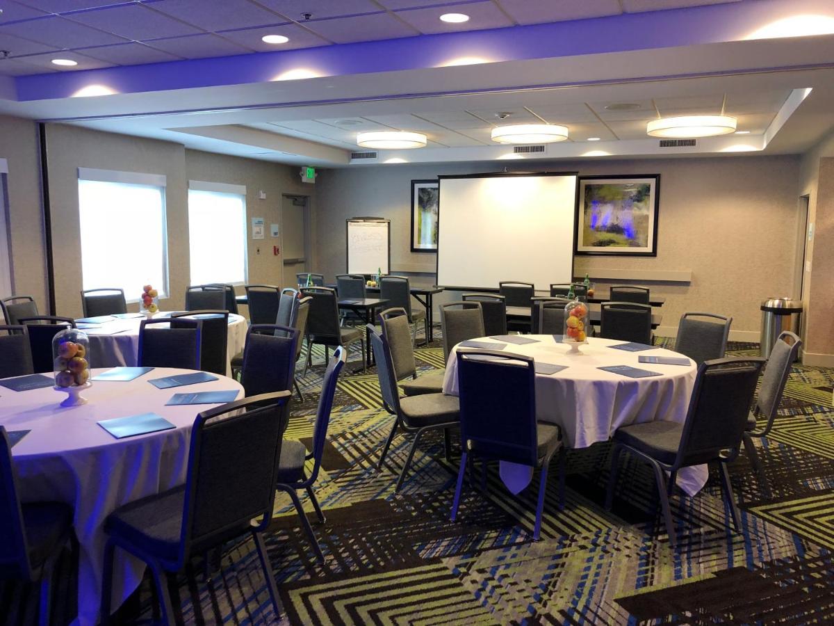 Holiday Inn Express Hotel & Suites Sacramento Airport Natomas, An Ihg Hotel Ngoại thất bức ảnh